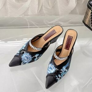 women shoes Heels
